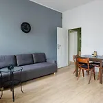 Apartment Starowiejska 37 *
