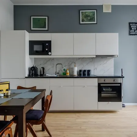 Apartment Starowiejska 37 *