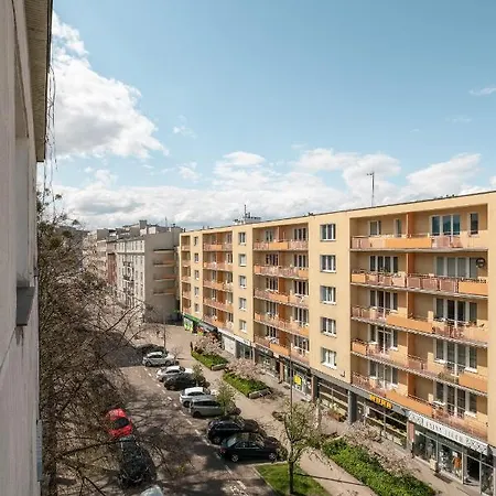 Apartment Starowiejska 37 *