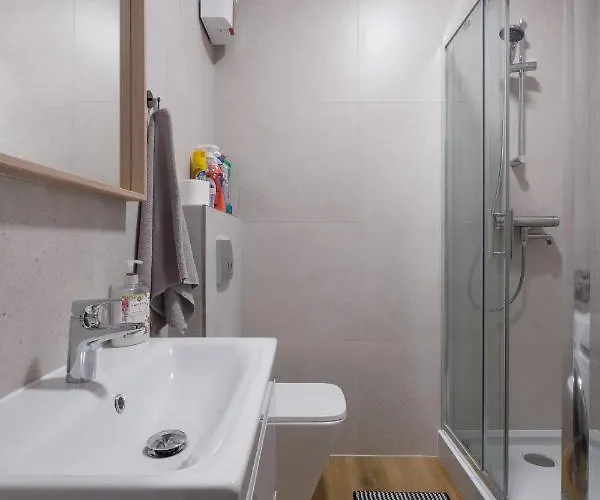 Starowiejska 37 * 格丁尼亚